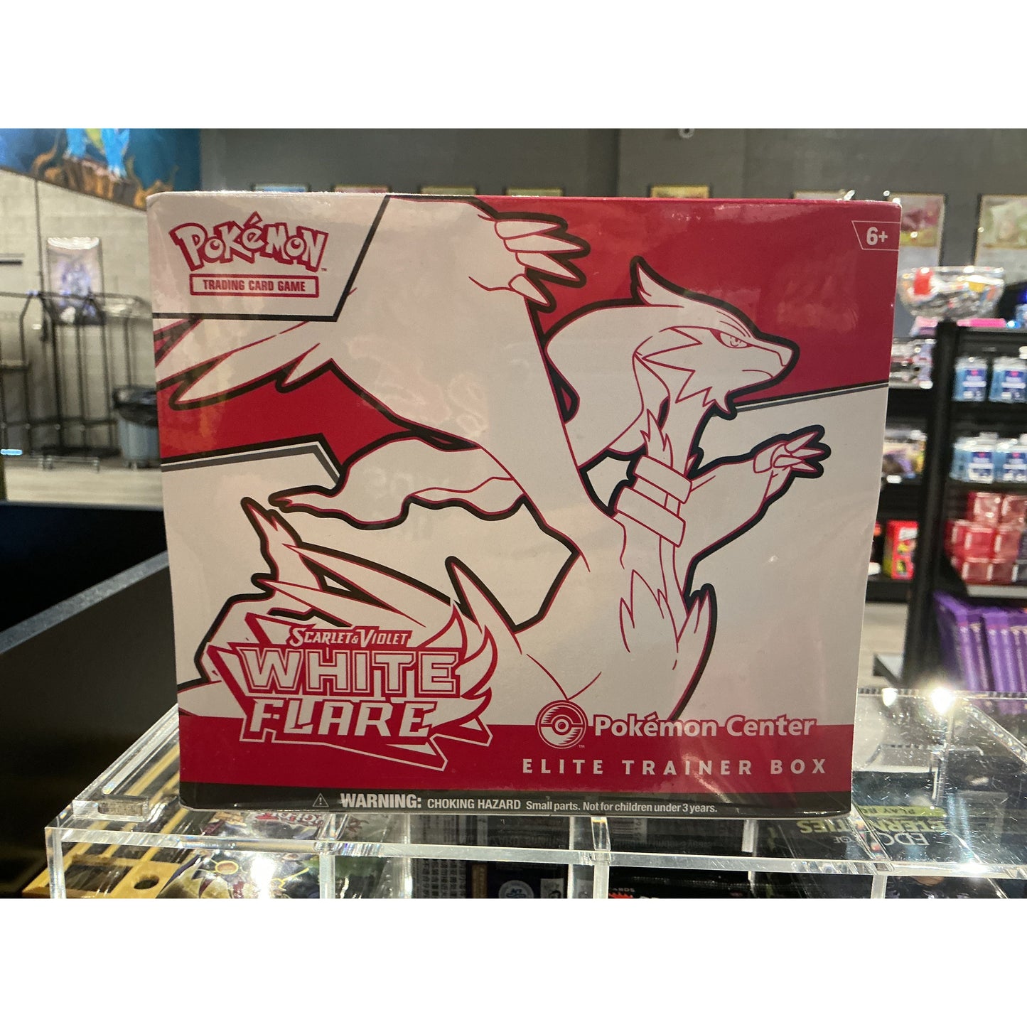 POKEMON CENTER EXCLUSIVE White Flare Elite Trainer Box