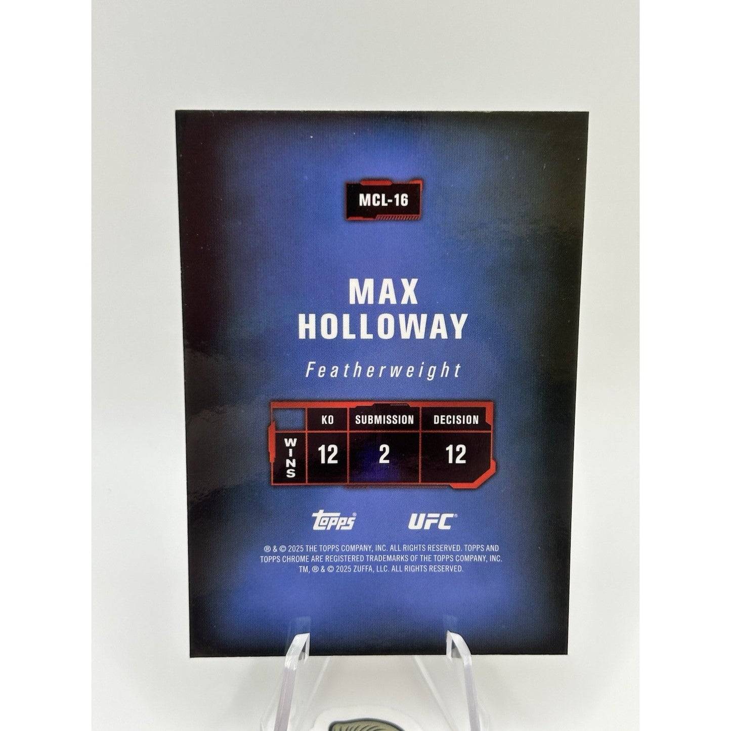 2025 Topps Chrome UFC MAX HOLLOWAY Green Refractor #29/99 Mission Control