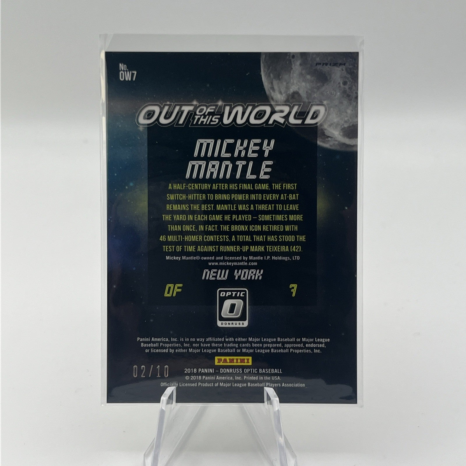 2018 Panini Optic Mickey Mantle Out Of This World True Gold #/10