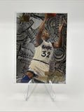 1995-96 Fleer Metal - Nuts & Bolts Shaquille O'Neal #215