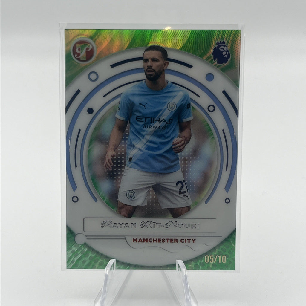 2026 TOPPS PRISTINE SOCCER RAYAN AIT-NOURI MANCHESTER CITY GREEN REFRACTOR #/10
