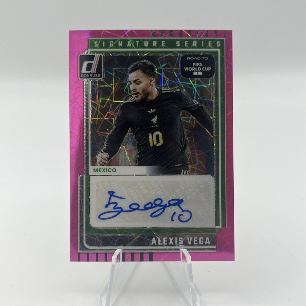 2025-26 Donruss Road To FIFA World Cup Alexis Vega Pink Velocity Auto SP