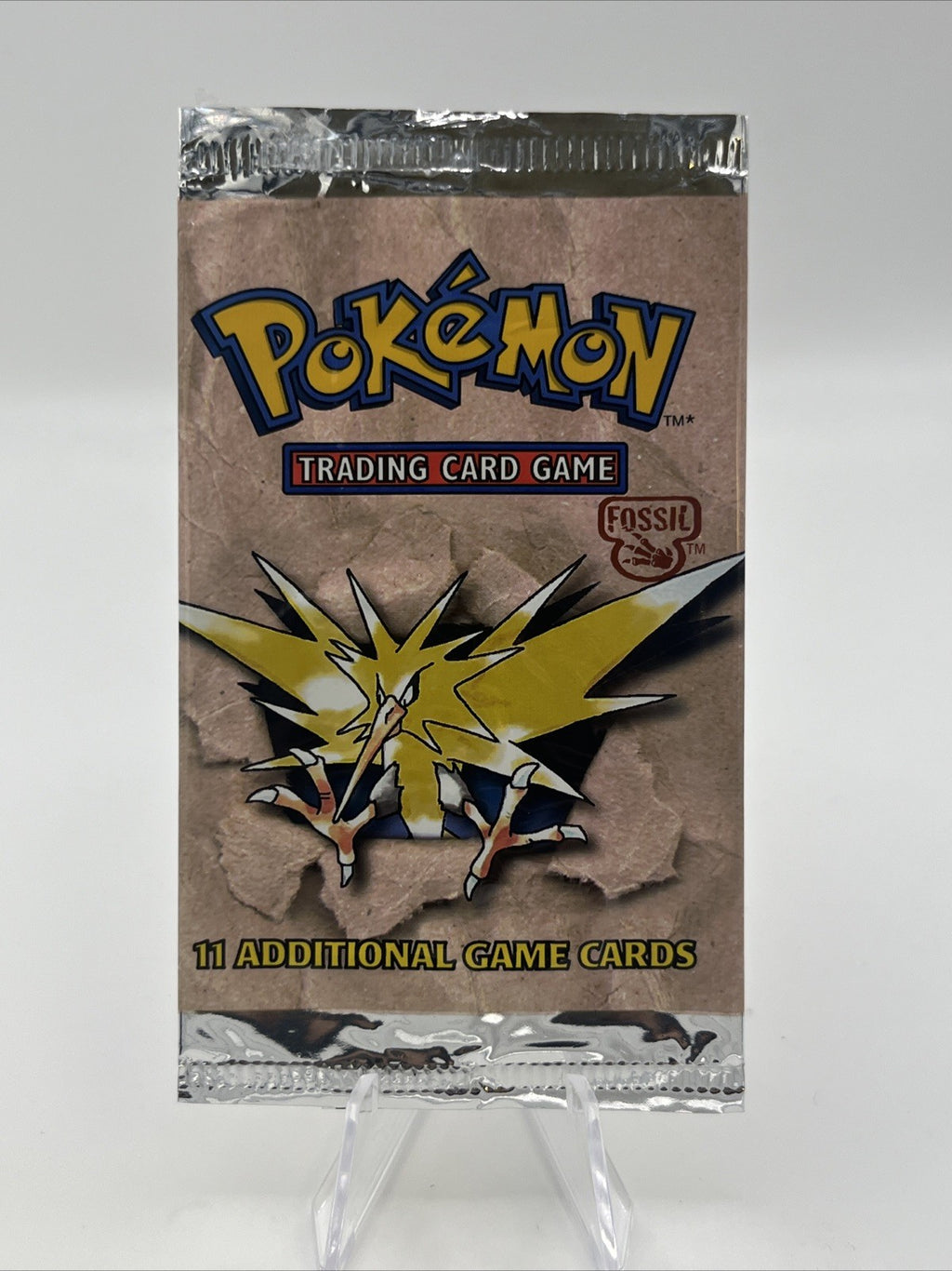 Pokemon Fossil Booster Pack EMPTY Wrapper Zapdos Art Vintage VGC Rare NO CARDS
