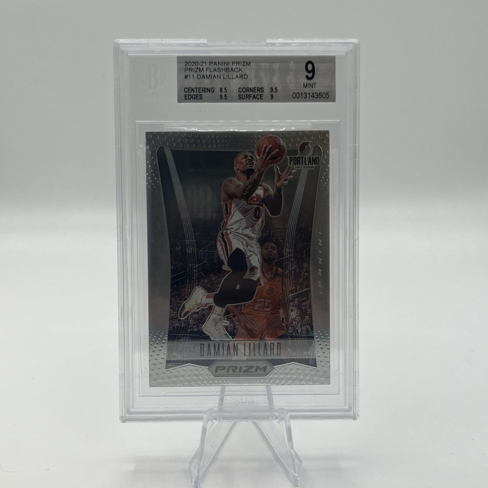 2020-21 Panini Prizm Damien Lillard Prizm Flashback BGS 9