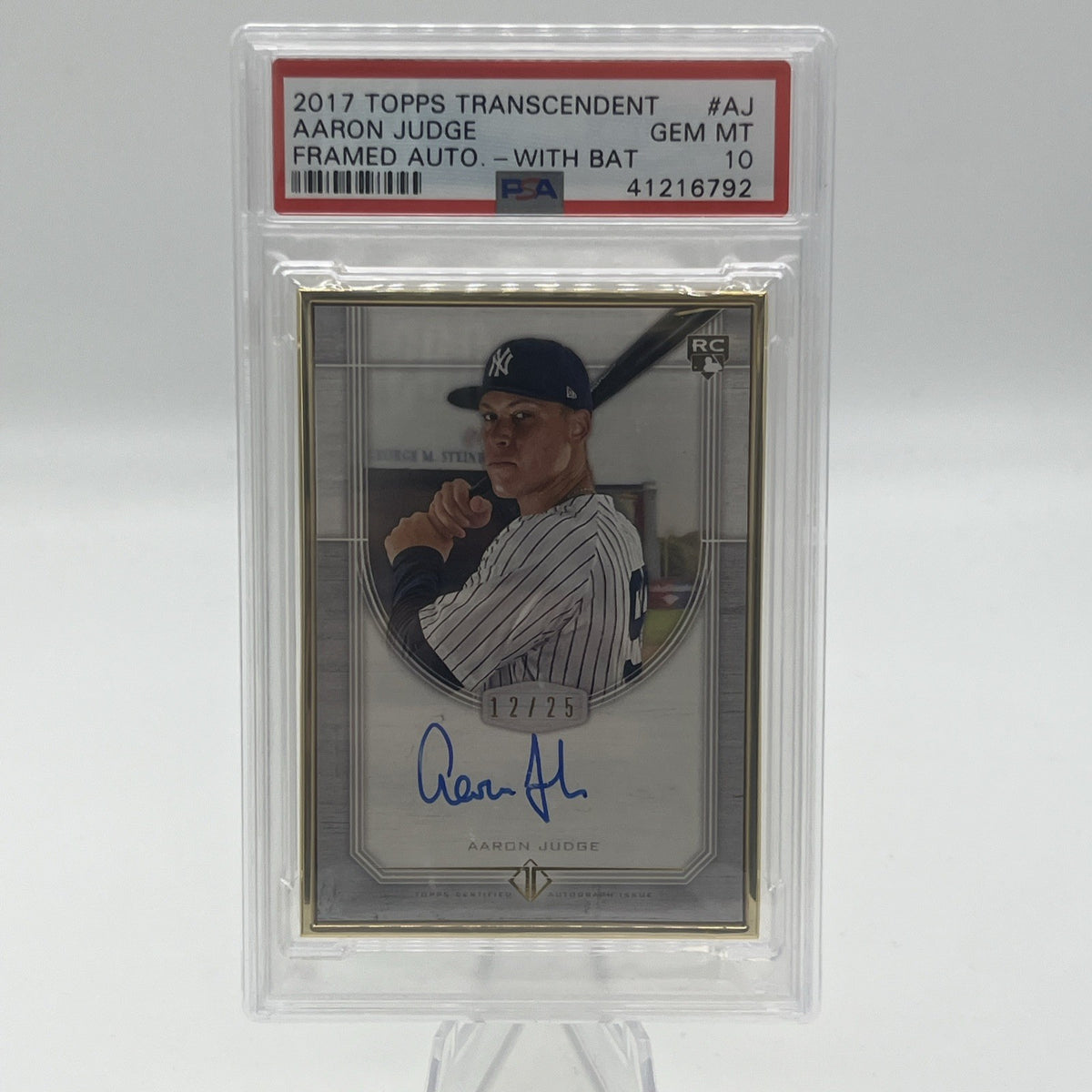 2017 Topps Transcendent Aaron Judge Framed Auto With Bat #/25 PSA 10