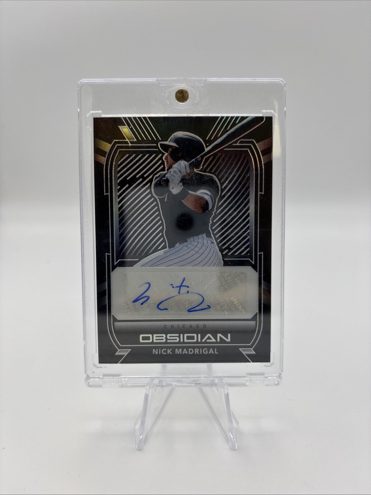 2021 Panini Chronicles - Obsidian Autographs Nick Madrigal #O-NM (AU, RC)