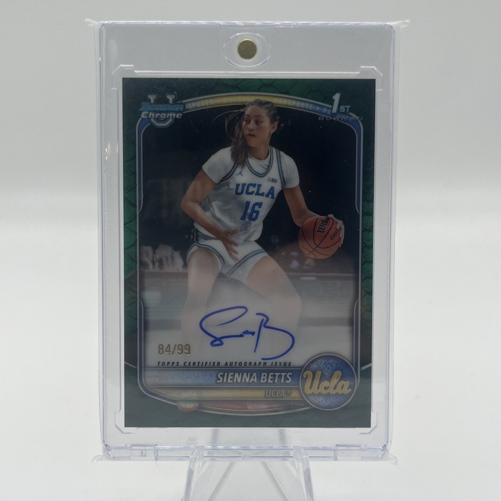 Topps 2025-2026 Bowman Chrome Sienna Betts Green Autograph /99 UCLA Bruins