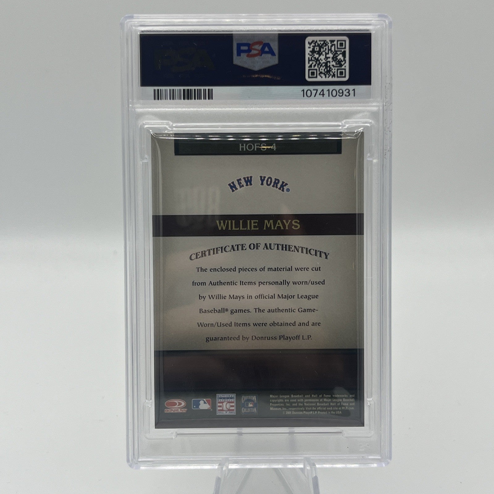 2005 Donruss Greats Willie Mays Hall Of Game Souvenir Material Combo PSA 6