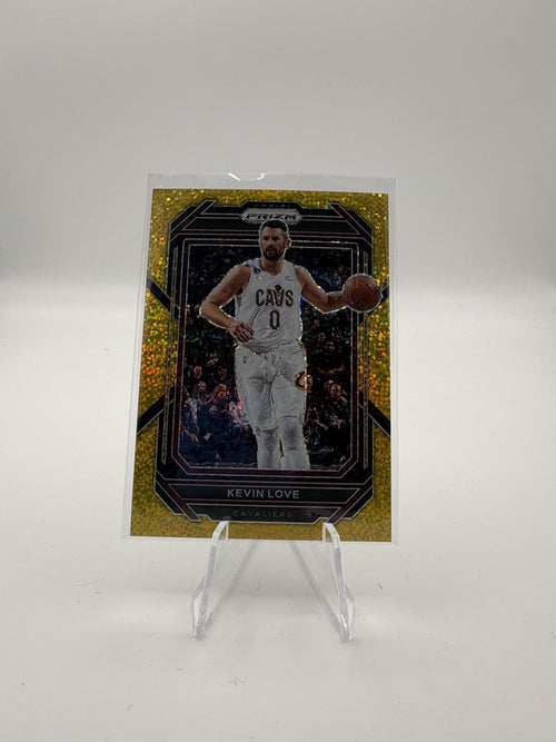 2022-23 Panini Prizm - Kevin Love #90 Gold Sparkle Prizm /24