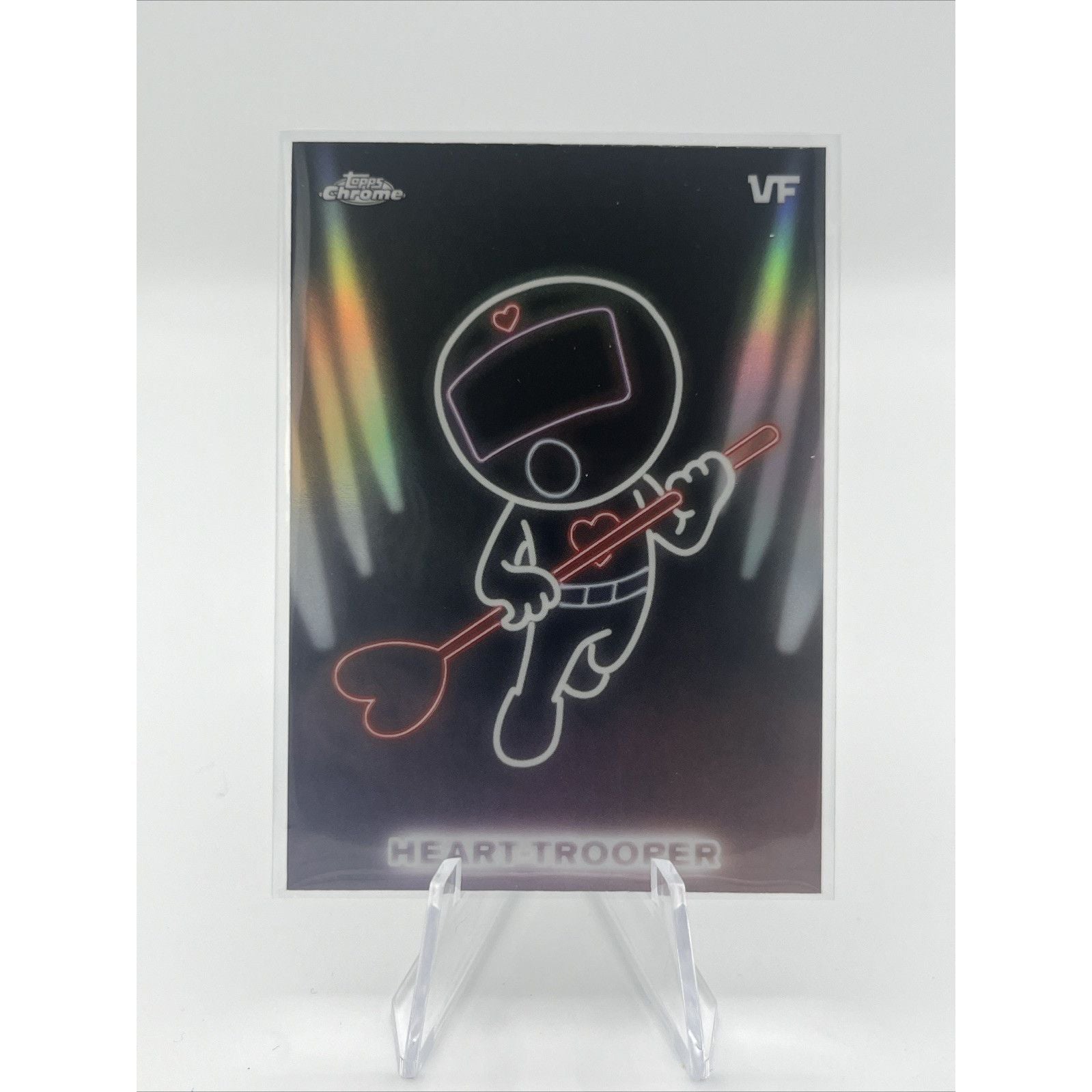 Topps Chrome VeeFriends 2026 Neon Lights Heart Trooper Insert #NE-13 