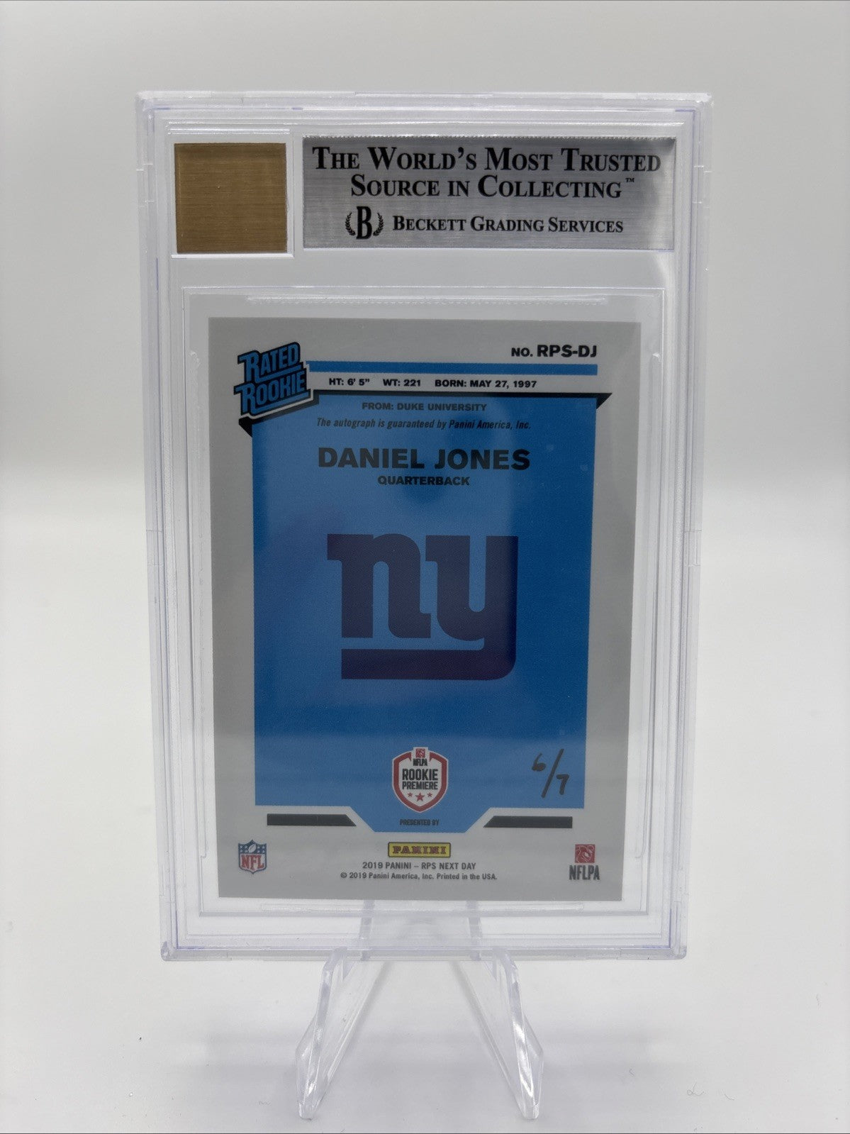 2019 Panini RPS Next Day - Signatures Daniel Jones “Platinum” (#6/7) BGS 9/10