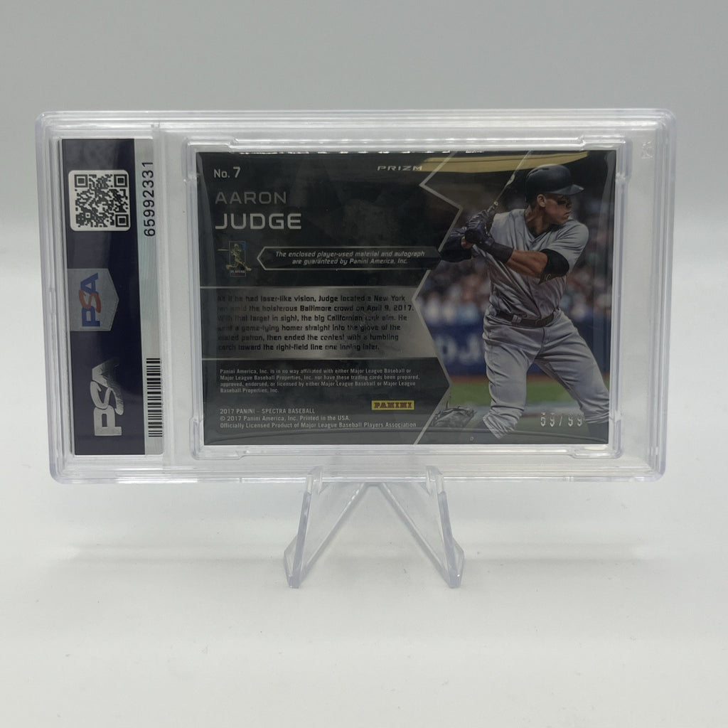 2017 Panini Chronicles Aaron Judge Spectra Rookie Auto Neon Blue /99 PSA 9