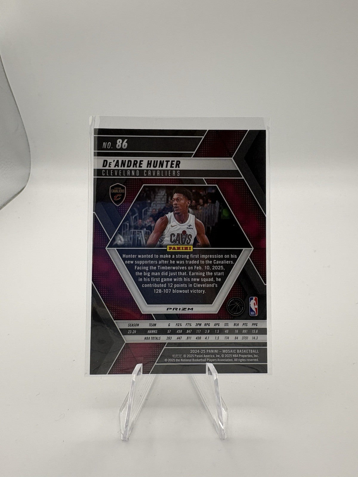 2024-25 Panini Mosaic: De’Andre Hunter White Sparkle SP Cavaliers #86