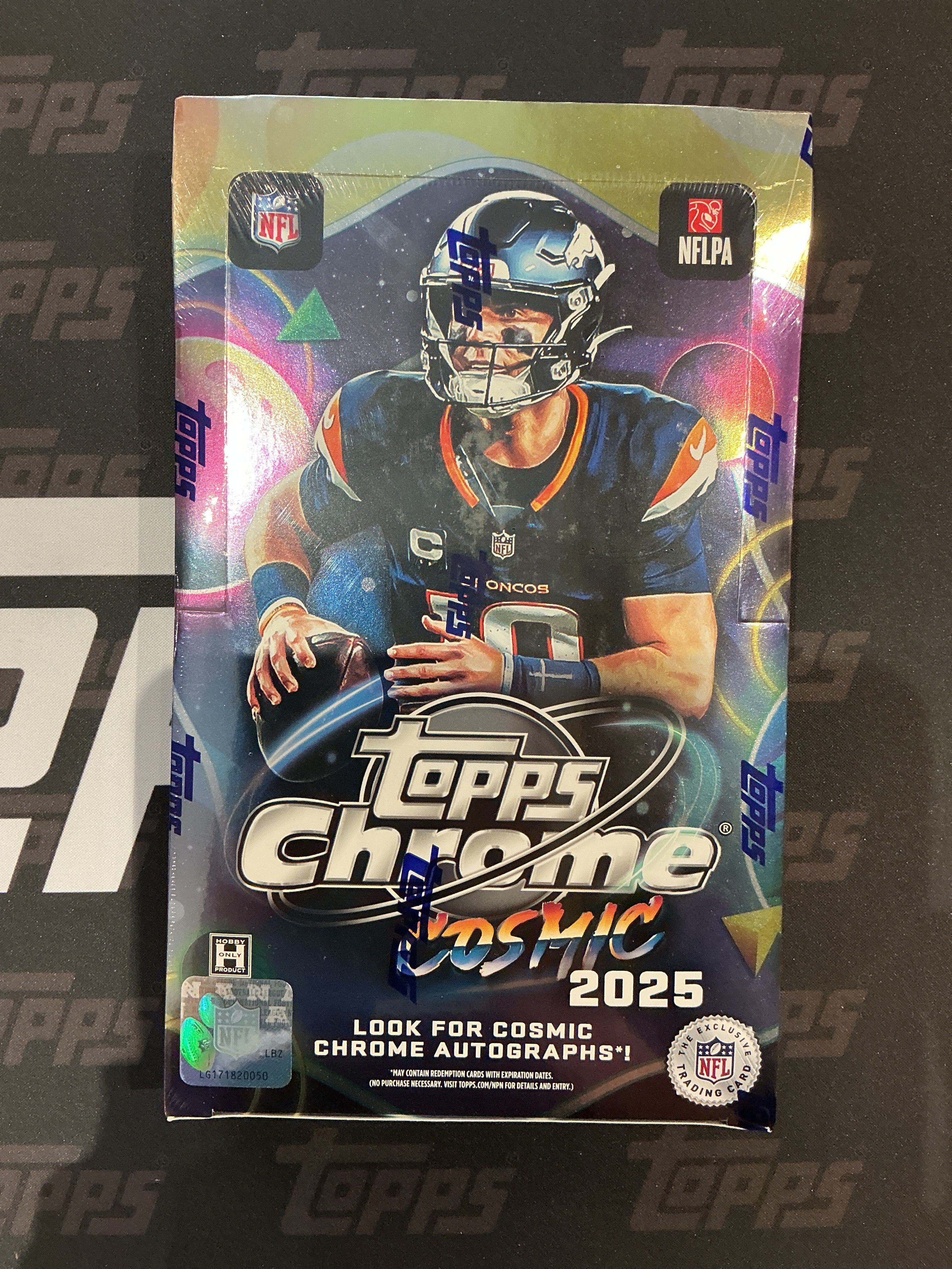 2025 TOPPS CHROME COSMIC FOOTBALL HOBBY BOX