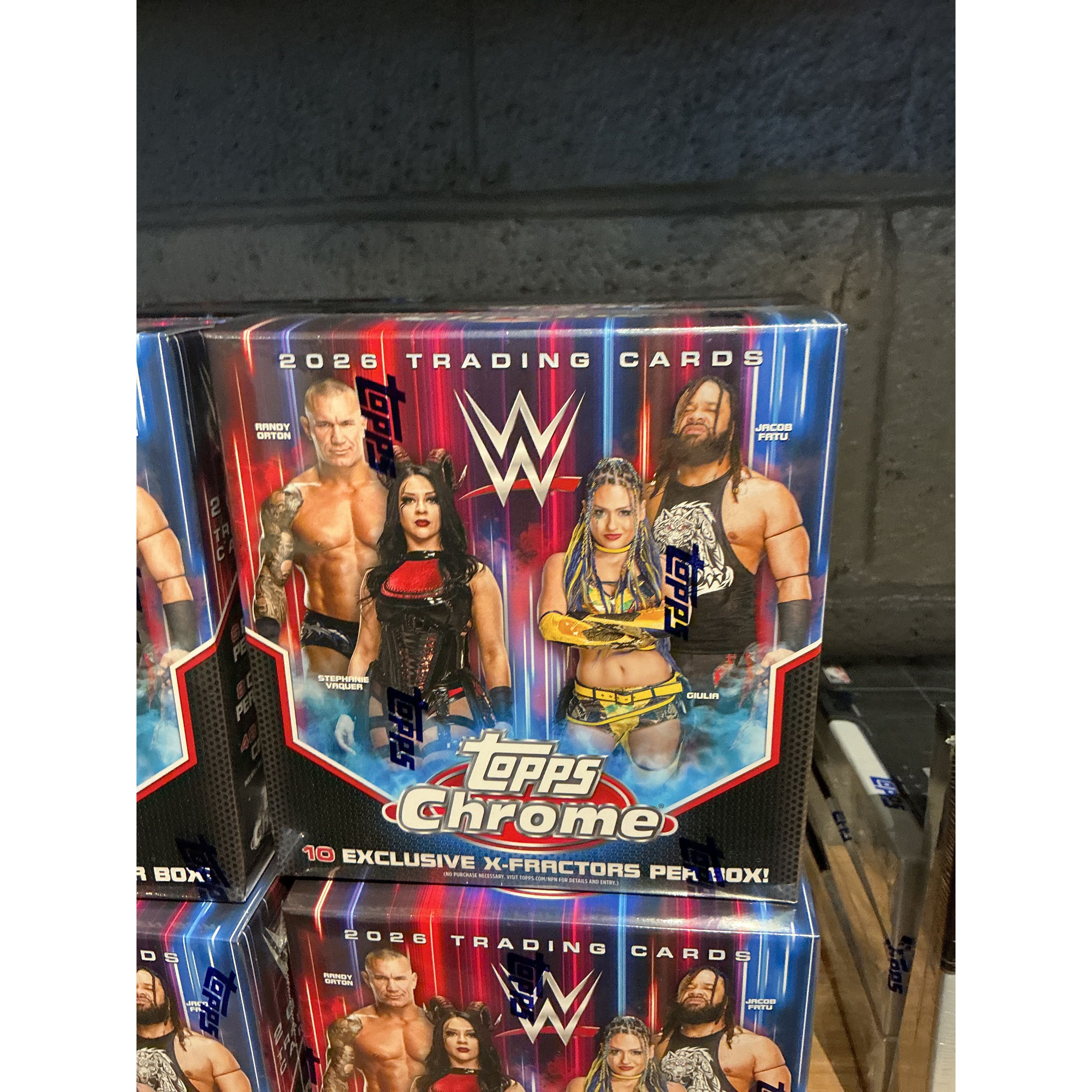 WWE TOPPS CHROME MEGABOX