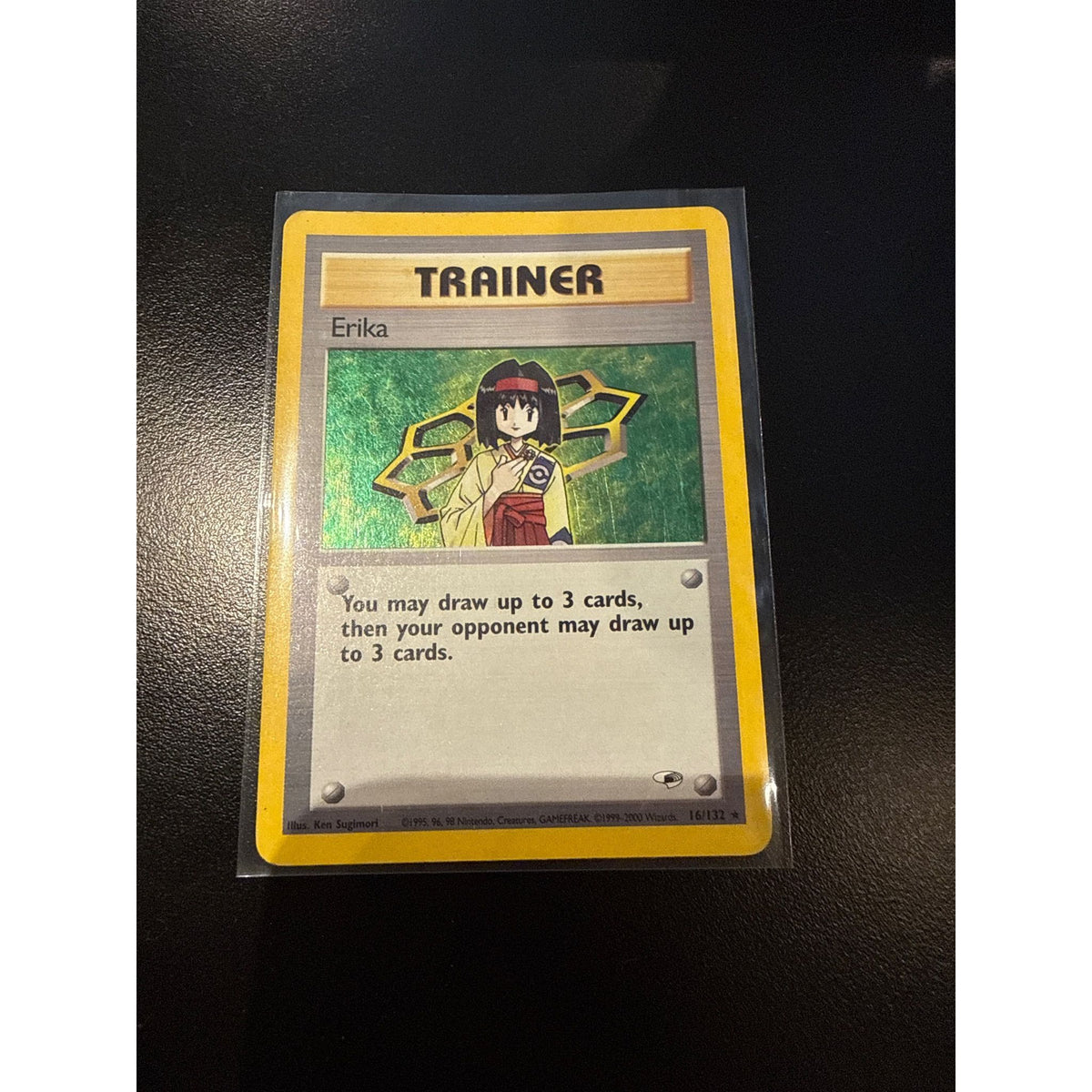 2000 Erika #16/132